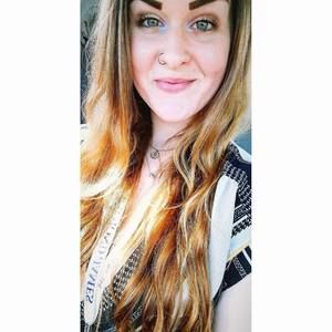 Meet your Posher, Mackenzie